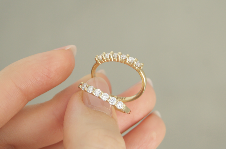 Anillo media churumbela Maya | Diamantes naturales en oro amarillo 14k, a tu talla